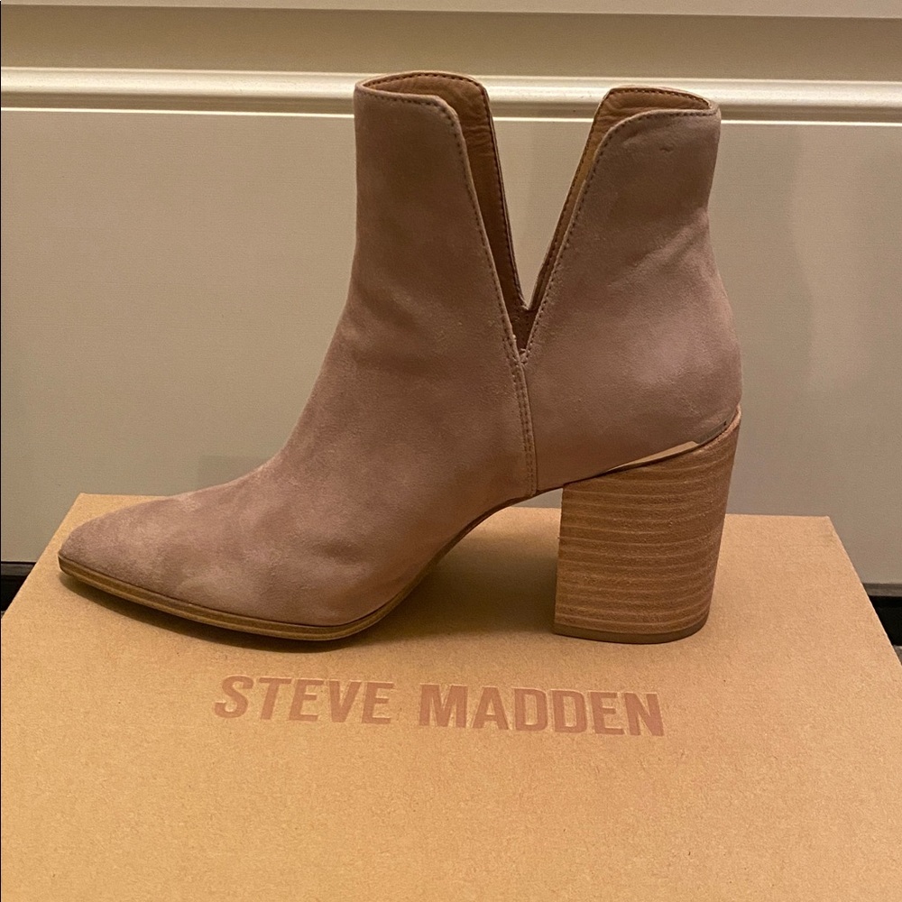 Steve Madden Women's Taupe Ankle Booties